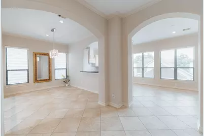 11207 Tramonto Drive, Houston, TX 77042 - Photo 13