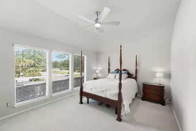 2426 Mills Creek Drive, Houston, TX 77339 - Photo 19