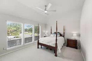 2426 Mills Creek Dr, Houston, TX 77339 - Photo 19