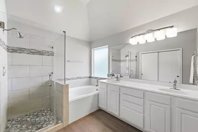 2426 Mills Creek Drive, Houston, TX 77339 - Photo 23