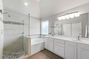 2426 Mills Creek Dr, Houston, TX 77339 - Photo 23