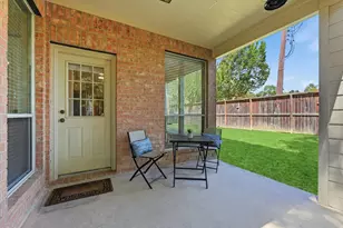 2426 Mills Creek Dr, Houston, TX 77339 - Photo 31