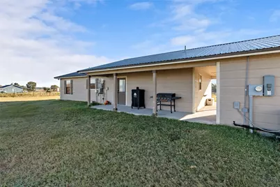 26727 N Hwy 90, Bedias, TX 77831 - Photo 25
