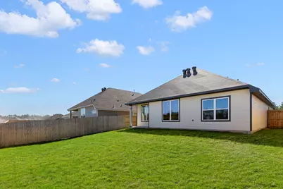 150 Overhill Drive, Huntsville, TX 77320 - Photo 35