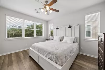 10003 Brickhouse Drive, Houston, TX 77080 - Photo 17