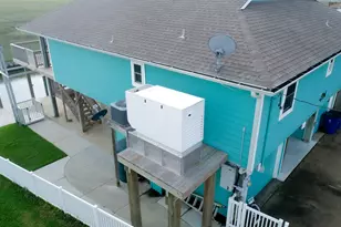 1682 Blue Water Dr Dr, Freeport, TX 77541 - Photo 31