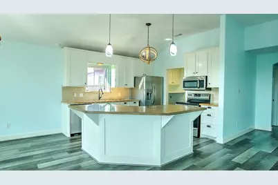 1682 Blue Water Drive Drive, Freeport, TX 77541 - Photo 17