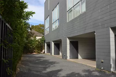 1316 Cleveland Street #C, Houston, TX 77019 - Photo 15