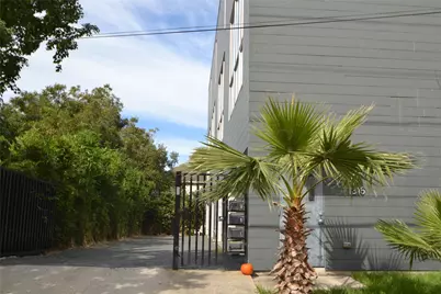 1316 Cleveland Street #C, Houston, TX 77019 - Photo 47