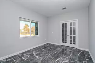 898 Rd 3556, Cleveland, TX 77327 - Photo 23