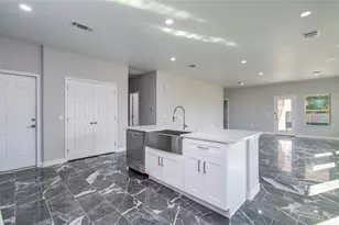 898 Rd 3556, Cleveland, TX 77327 - Photo 5
