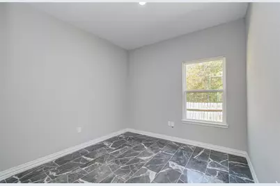 898 Road 3556, Cleveland, TX 77327 - Photo 13