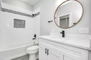 1008 20th St, Dickinson, TX 77539 - Photo 23