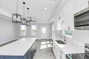 1008 20th St, Dickinson, TX 77539 - Photo 19