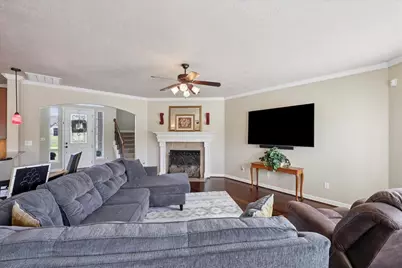 4511 Katies Creek Avenue, Baytown, TX 77523 - Photo 11