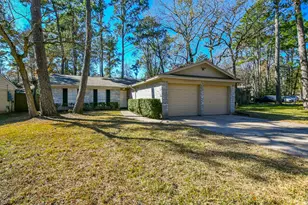 21 Pineash Ct, The Woodlands, TX 77381 - Photo 1