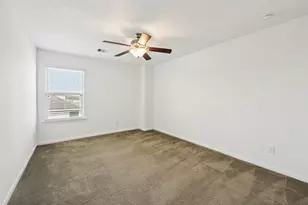 11811 Red Hummingbird Dr, Houston, TX 77047 - Photo 25