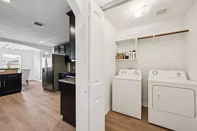 11811 Red Hummingbird Drive, Houston, TX 77047 - Photo 27