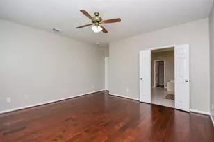 27 W Rumple Creek Pl, The Woodlands, TX 77381 - Photo 13
