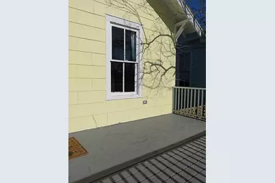 2401 38th Street, Galveston, TX 77550 - Photo 3