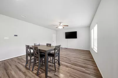 1812 Kingsford Prairie Court, Pearland, TX 77089 - Photo 3