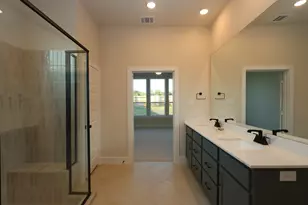 14904 Clover Mdw Ln, Montgomery, TX 77316 - Photo 7