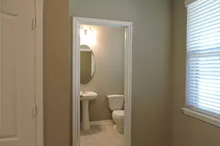 1102 Upton Ct, Conroe, TX 77304 - Photo 5