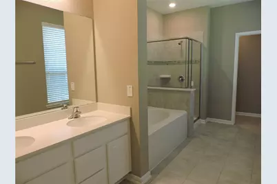 1102 Upton Court, Conroe, TX 77304 - Photo 13