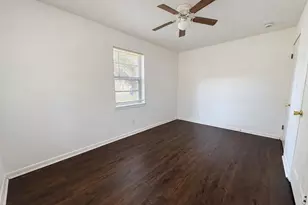 409 La Bradford Dr, Bay City, TX 77414 - Photo 11