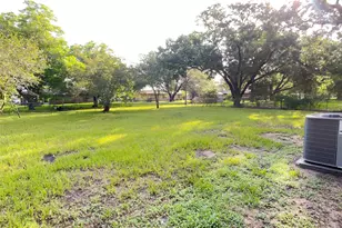 409 La Bradford Dr, Bay City, TX 77414 - Photo 19