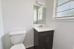 409 La Bradford Dr, Bay City, TX 77414 - Photo 7