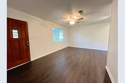 409 La Bradford Drive, Bay City, TX 77414 - Photo 7
