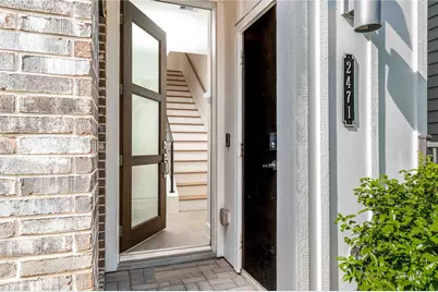 2471 W 11th Street, Houston, TX 77008 - Photo 3