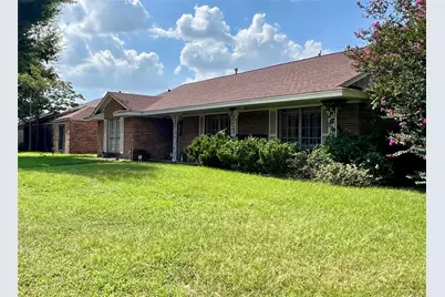 2203 Droxford Drive, Houston, TX 77008 - Photo 3