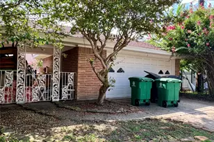 2203 Droxford Dr, Houston, TX 77008 - Photo 5