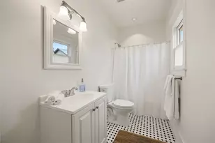 832 Nicholson St, Houston, TX 77007 - Photo 35
