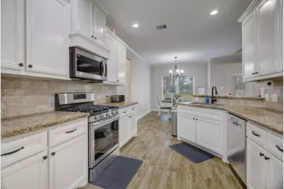 210 Road 662, Dayton, TX 77535 - Photo 15