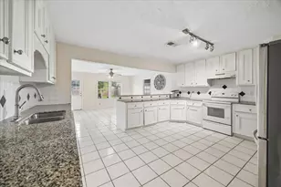 6621 Westview, Houston, TX 77055 - Photo 5