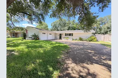 2801 Del Monte Avenue, Bay City, TX 77414 - Photo 1