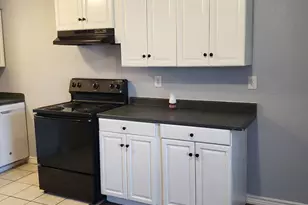 2111 25th Ave N, Texas City, TX 77590 - Photo 7