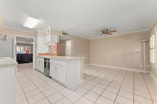 5800 Lumberdale Rd, Houston, TX 77092 - Photo 11