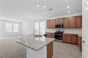 18215 Spruce Cottage Dr, Tomball, TX 77377 - Photo 13