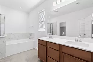 18215 Spruce Cottage Dr, Tomball, TX 77377 - Photo 21