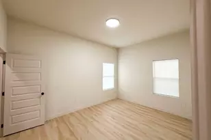 9742 Garcroft A-B St, Houston, TX 77029 - Photo 11