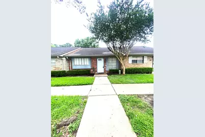 1102 W Tri Oaks Lane #103, Houston, TX 77043 - Photo 1