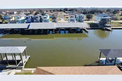 2120 Laguna Harbor Cove Boulevard, Port Bolivar, TX 77650 - Photo 3