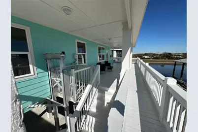 2120 Laguna Harbor Cove Boulevard, Port Bolivar, TX 77650 - Photo 11