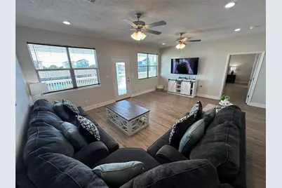 2120 Laguna Harbor Cove Boulevard, Port Bolivar, TX 77650 - Photo 17