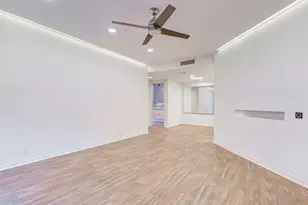 2829 Timmons Ln, Houston, TX 77027 - Photo 5