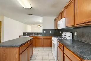 22031 Silverfield Park Ln, Katy, TX 77449 - Photo 9